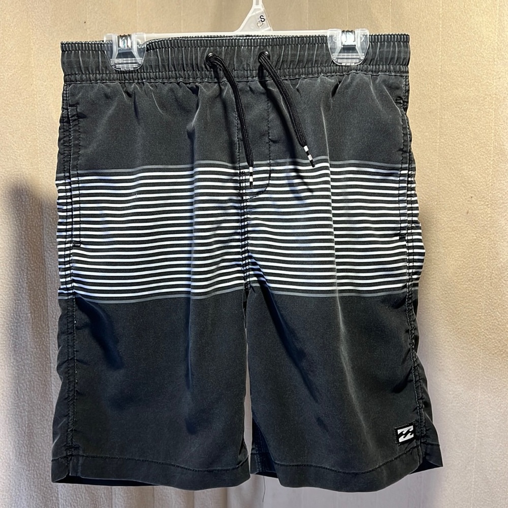 3/$10 Billabong Board Shorts Swimming Suit Youth Medium